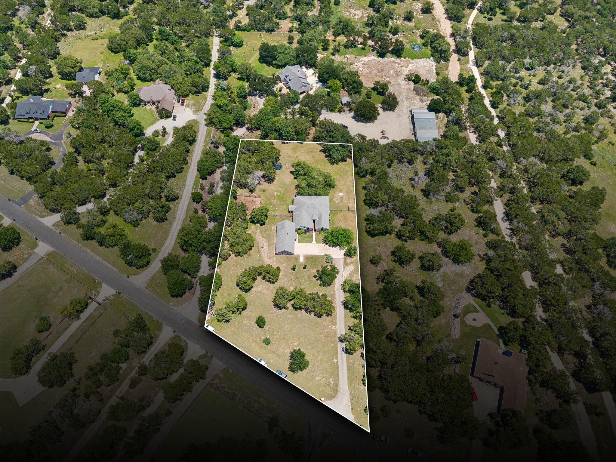 401 Twin Springs Rd Property Photo 40