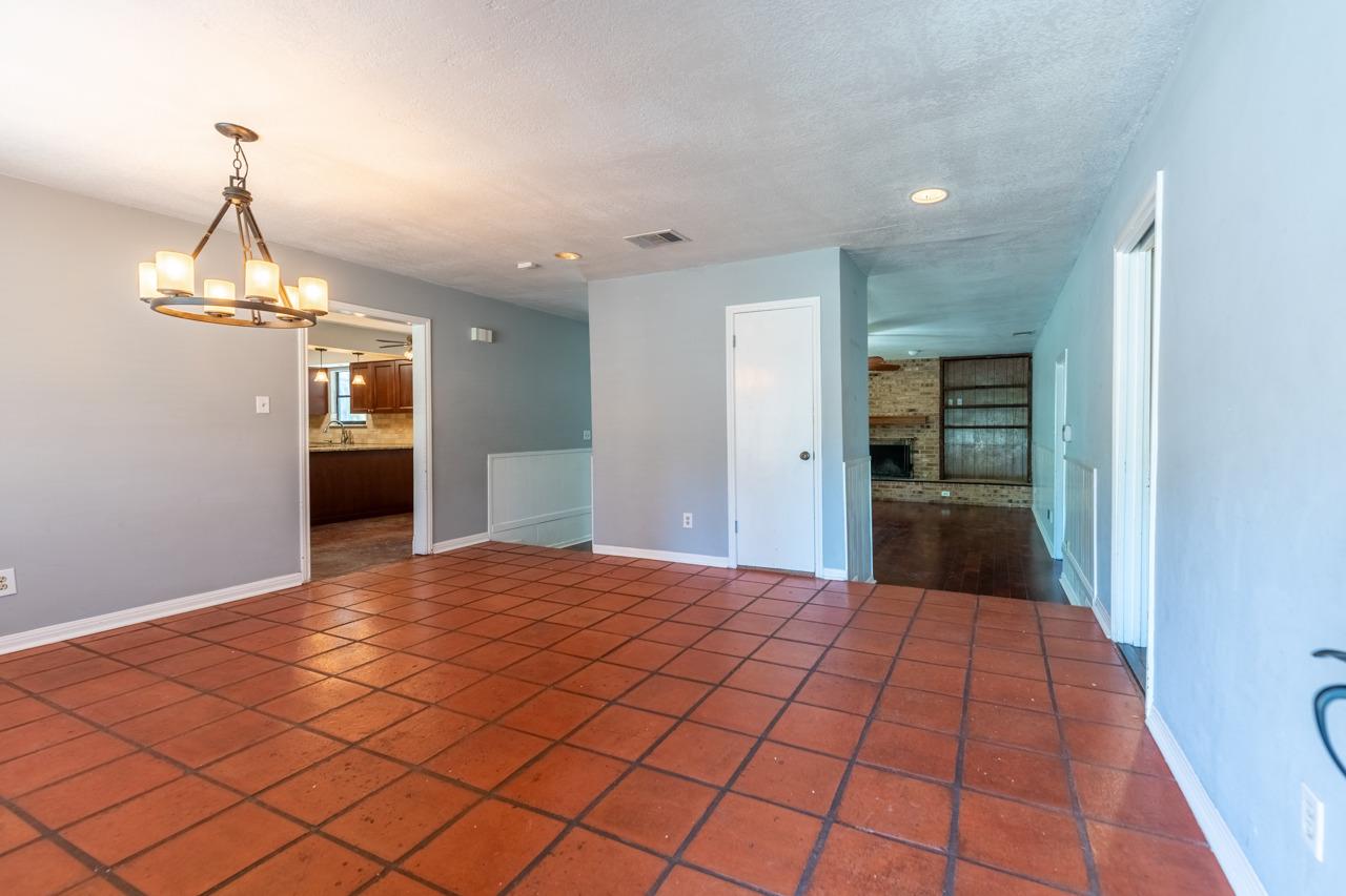 4615 Trail West Dr Property Photo 5
