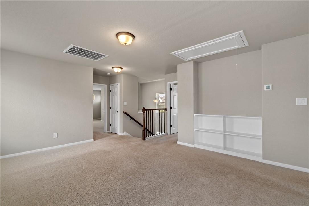 145 Lambert St Property Photo 18