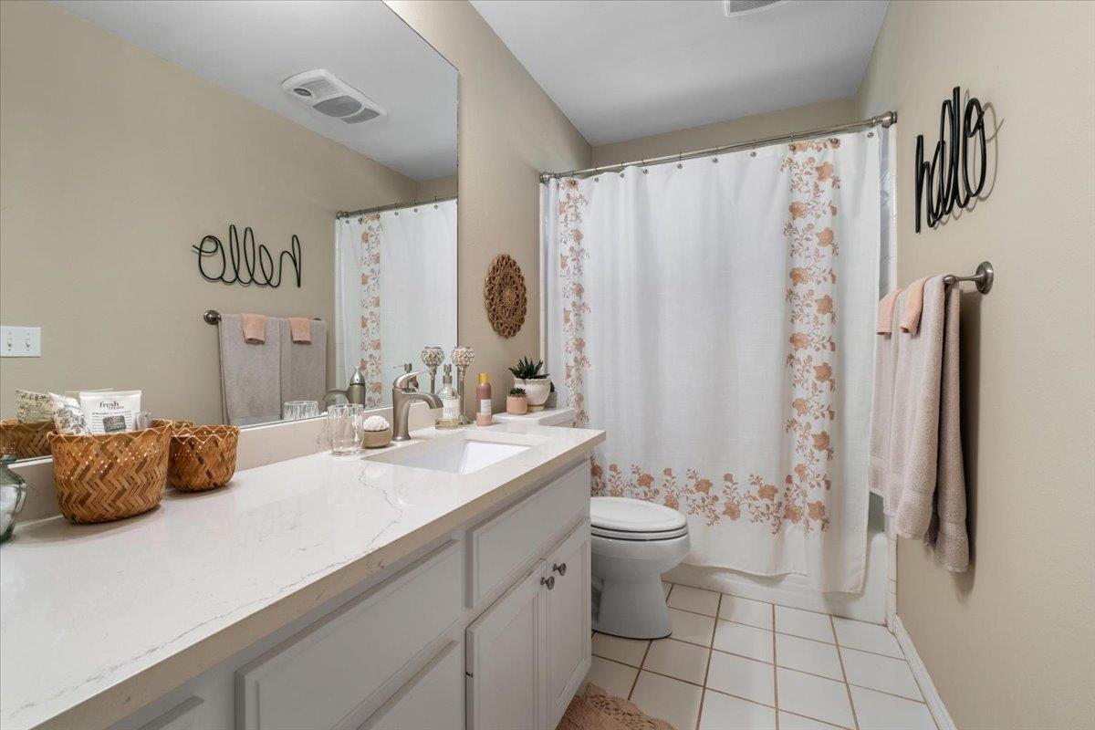202 Treetop Way Property Photo 25