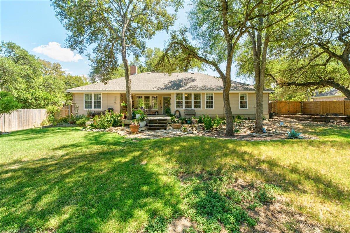 202 Treetop Way Property Photo 29