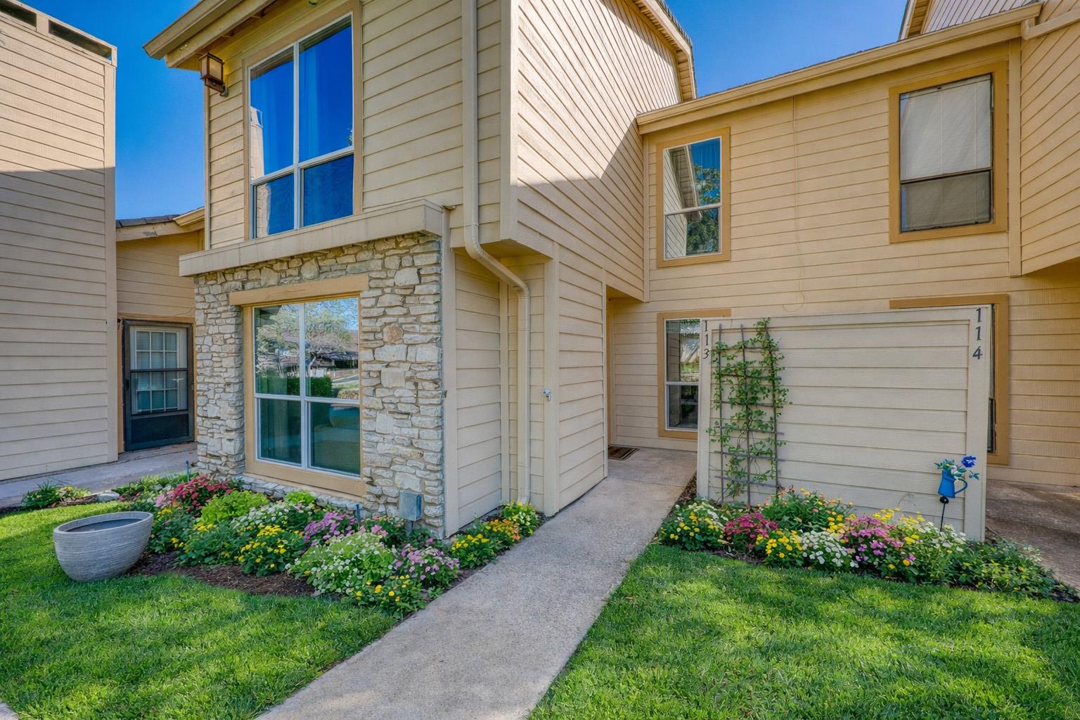 1209 Hi Stirrup None #113 Property Photo 2