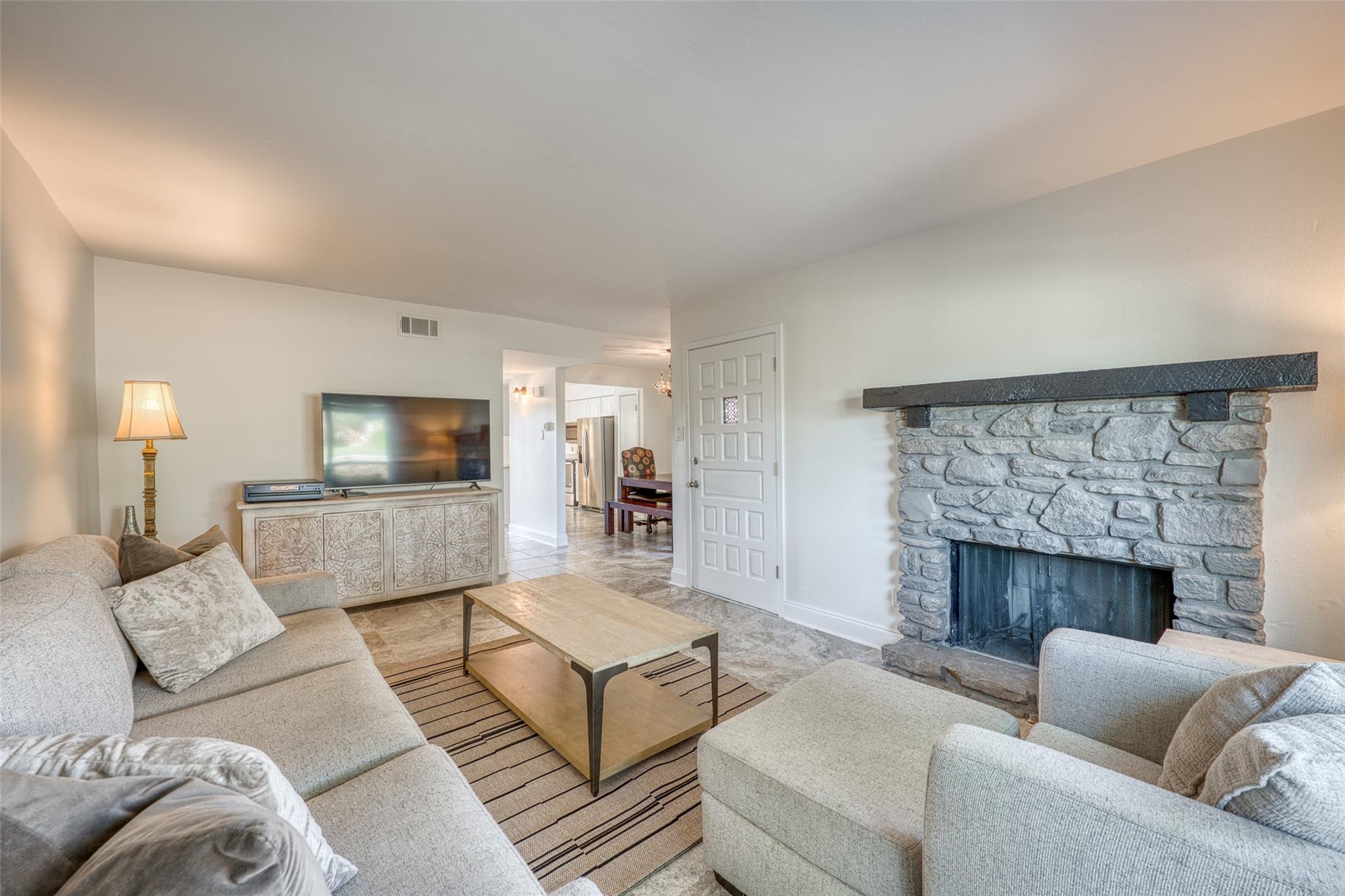 1209 Hi Stirrup None #113 Property Photo 6