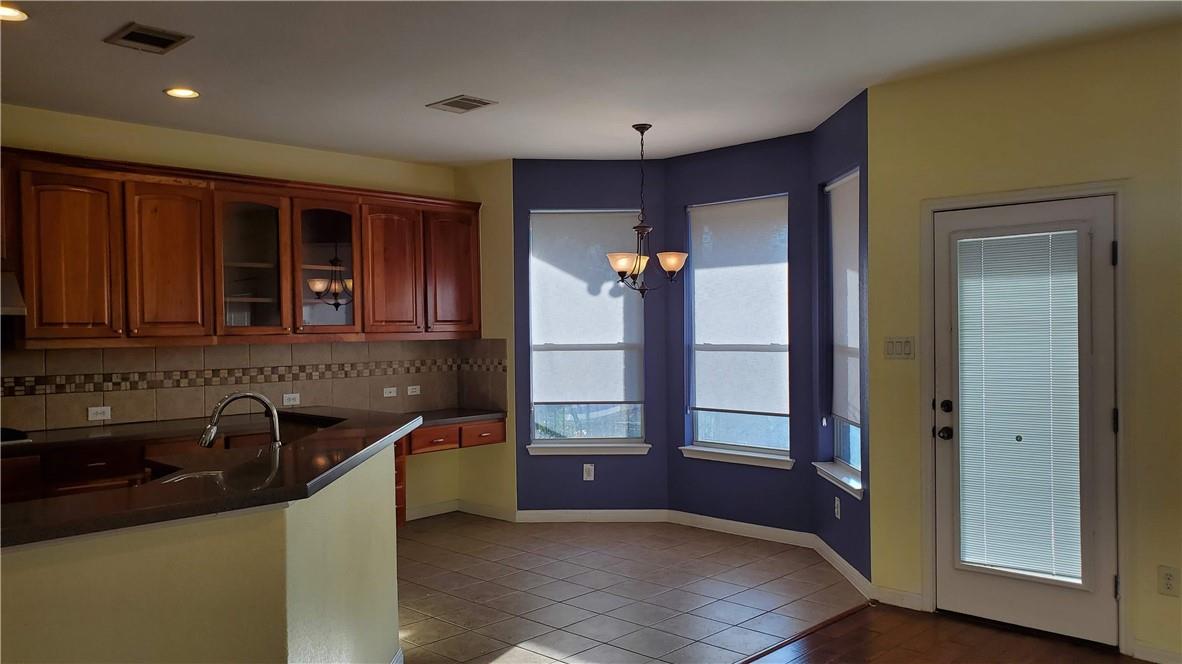9421 Lisi Anne Dr Property Photo 10