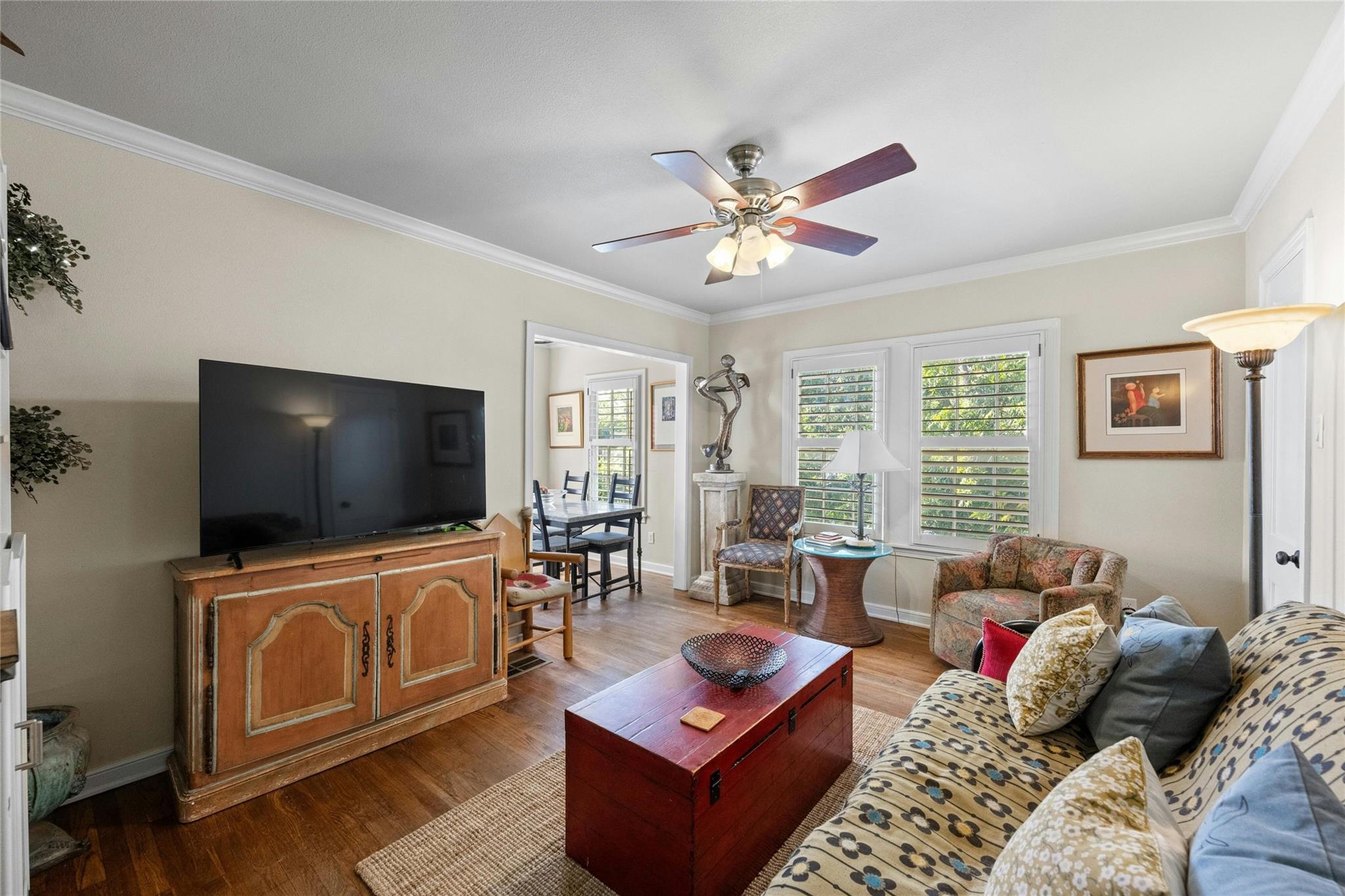 2021 Travis Heights Blvd #1002 Property Photo 6