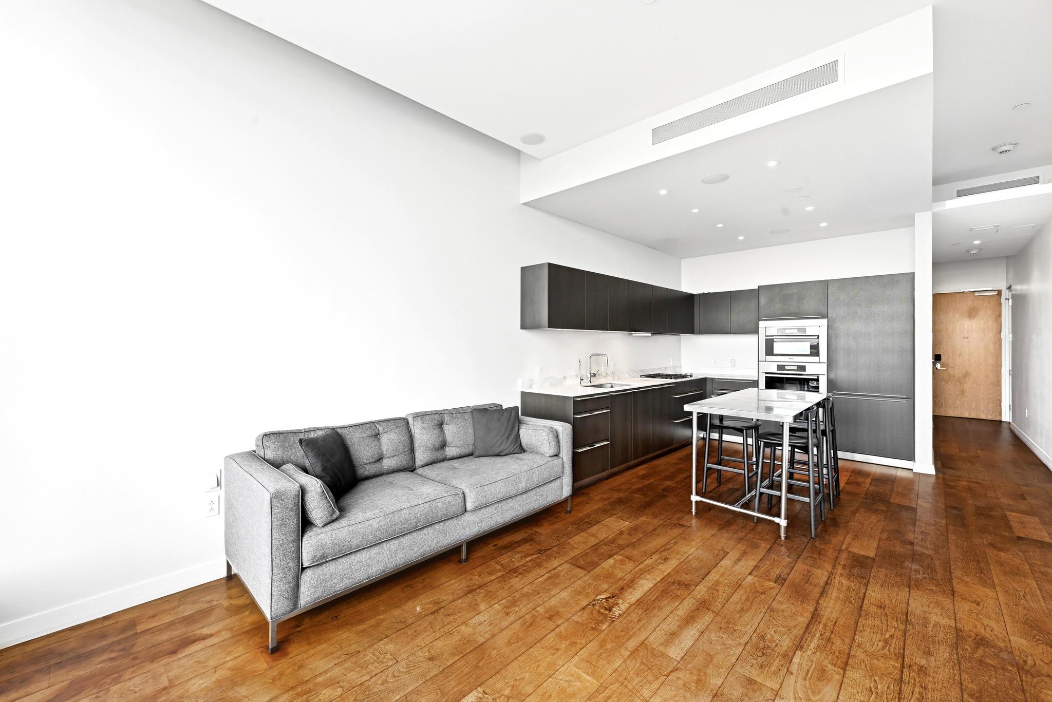 210 Lavaca St #2602 Property Photo 4