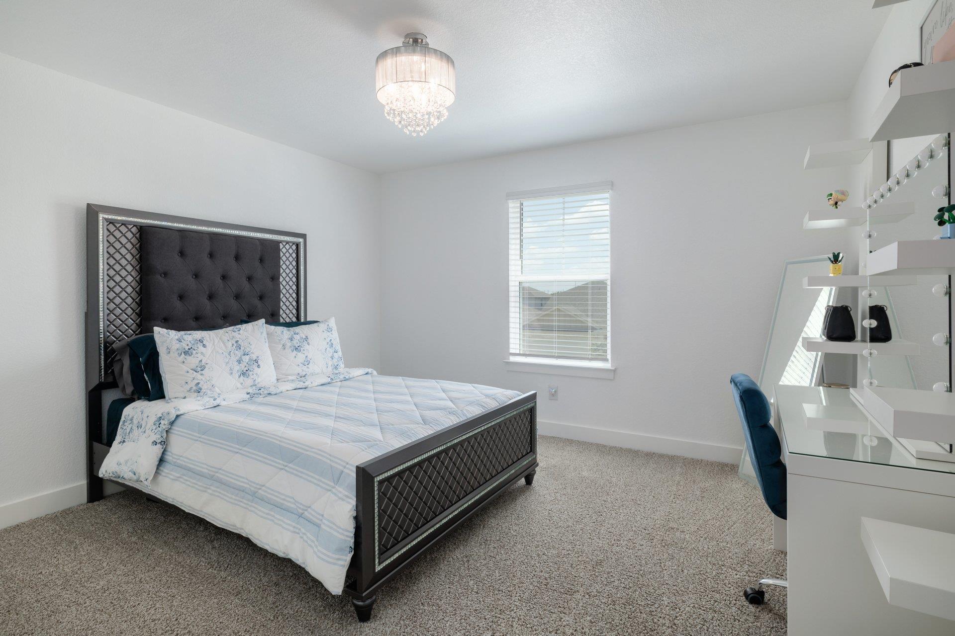 105 Greenspire Downs Dr Property Photo 21