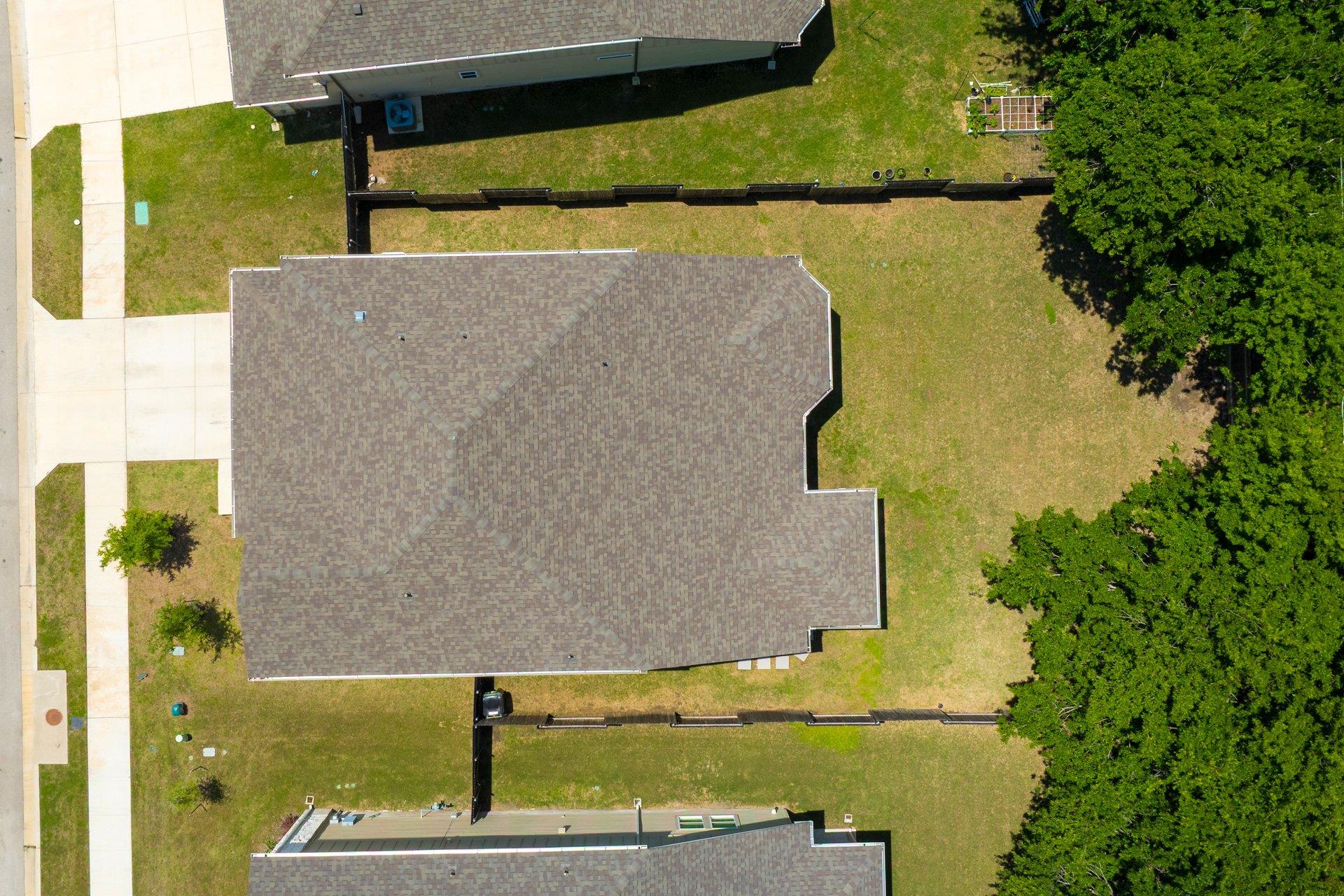 105 Greenspire Downs Dr Property Photo 35