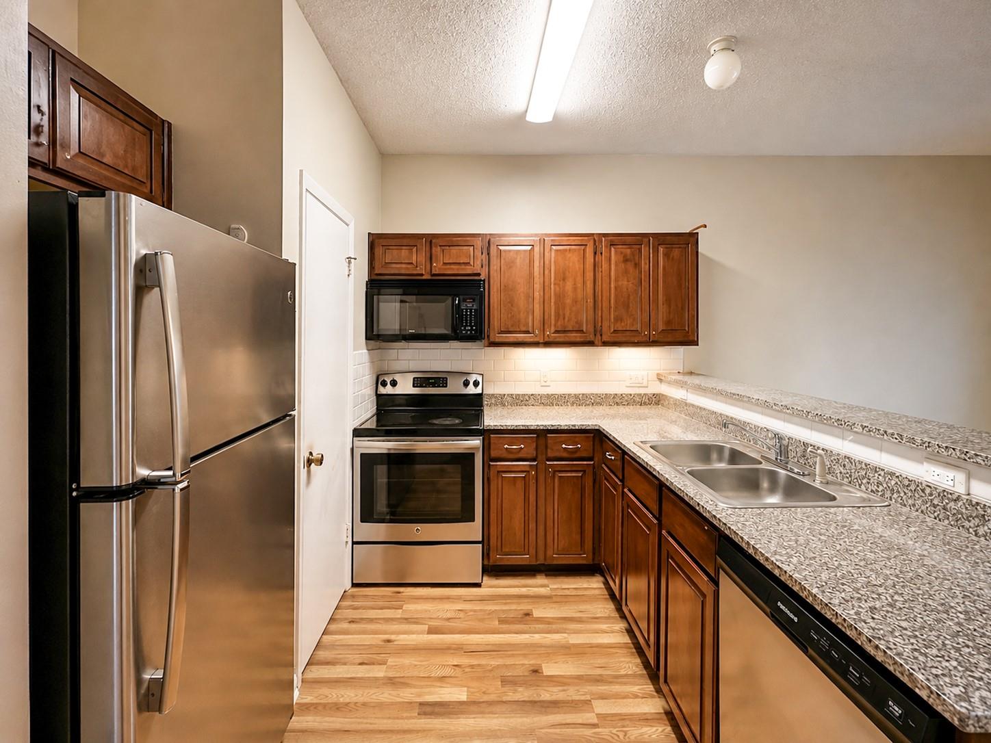 2216 San Gabriel St #203 Property Photo 1