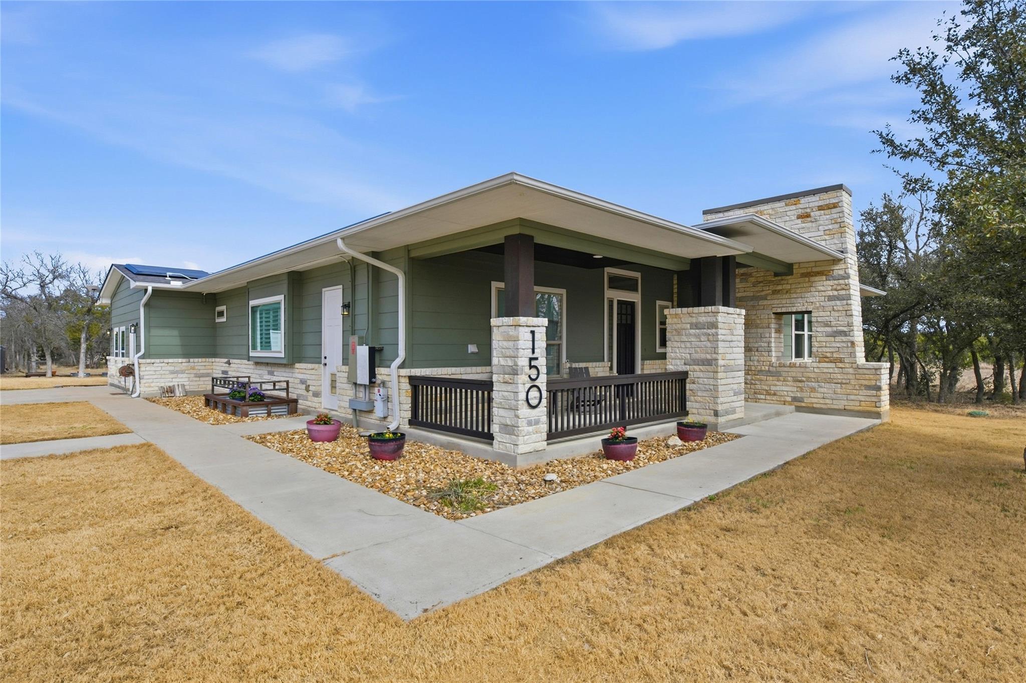 150 County Road 220 None Property Photo 1