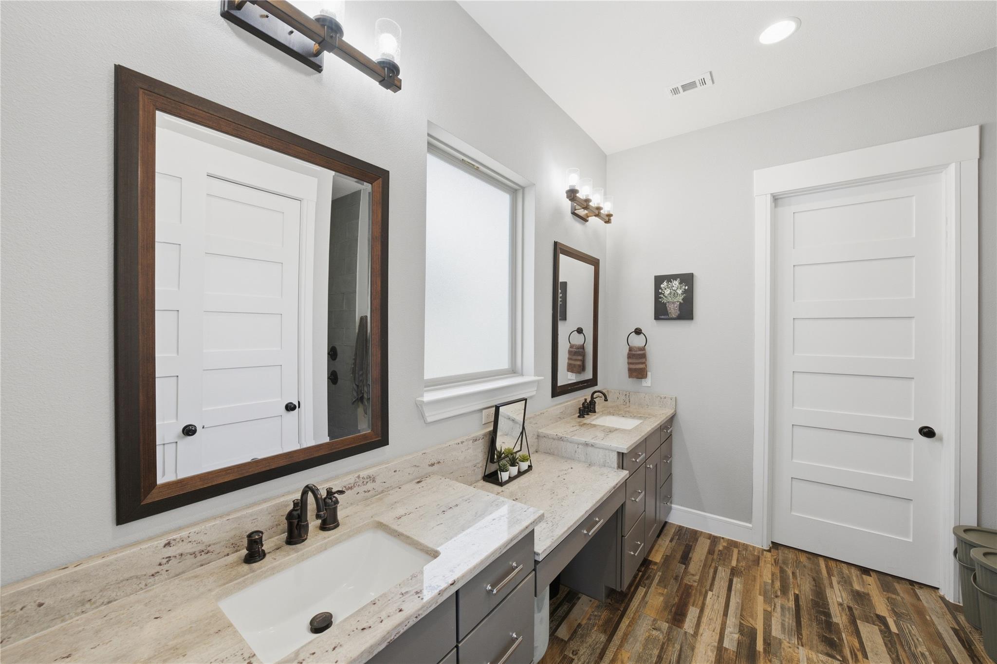 150 County Road 220 None Property Photo 12