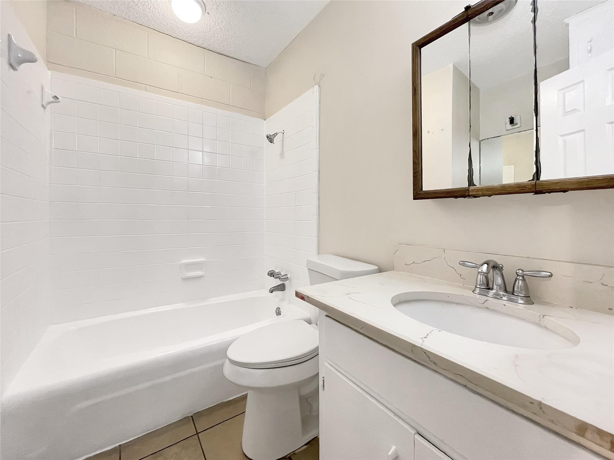 2502 Cecil Dr Property Photo 10