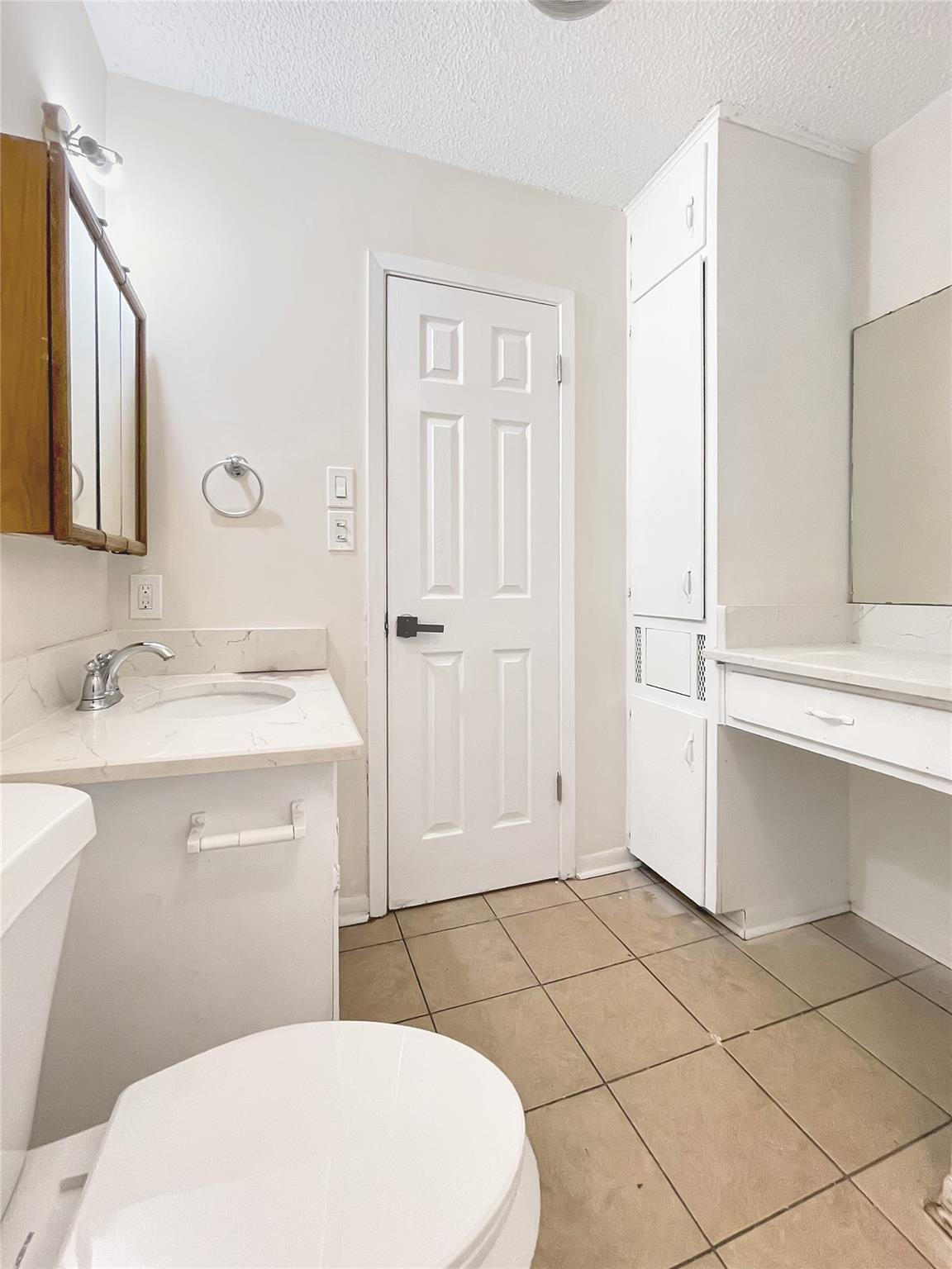 2502 Cecil Dr Property Photo 11