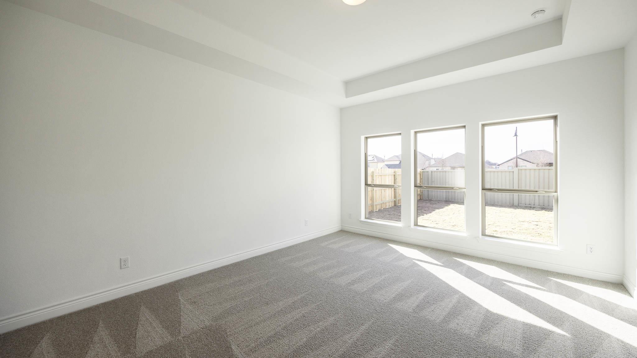 125 Menlo Bnd Property Photo 3
