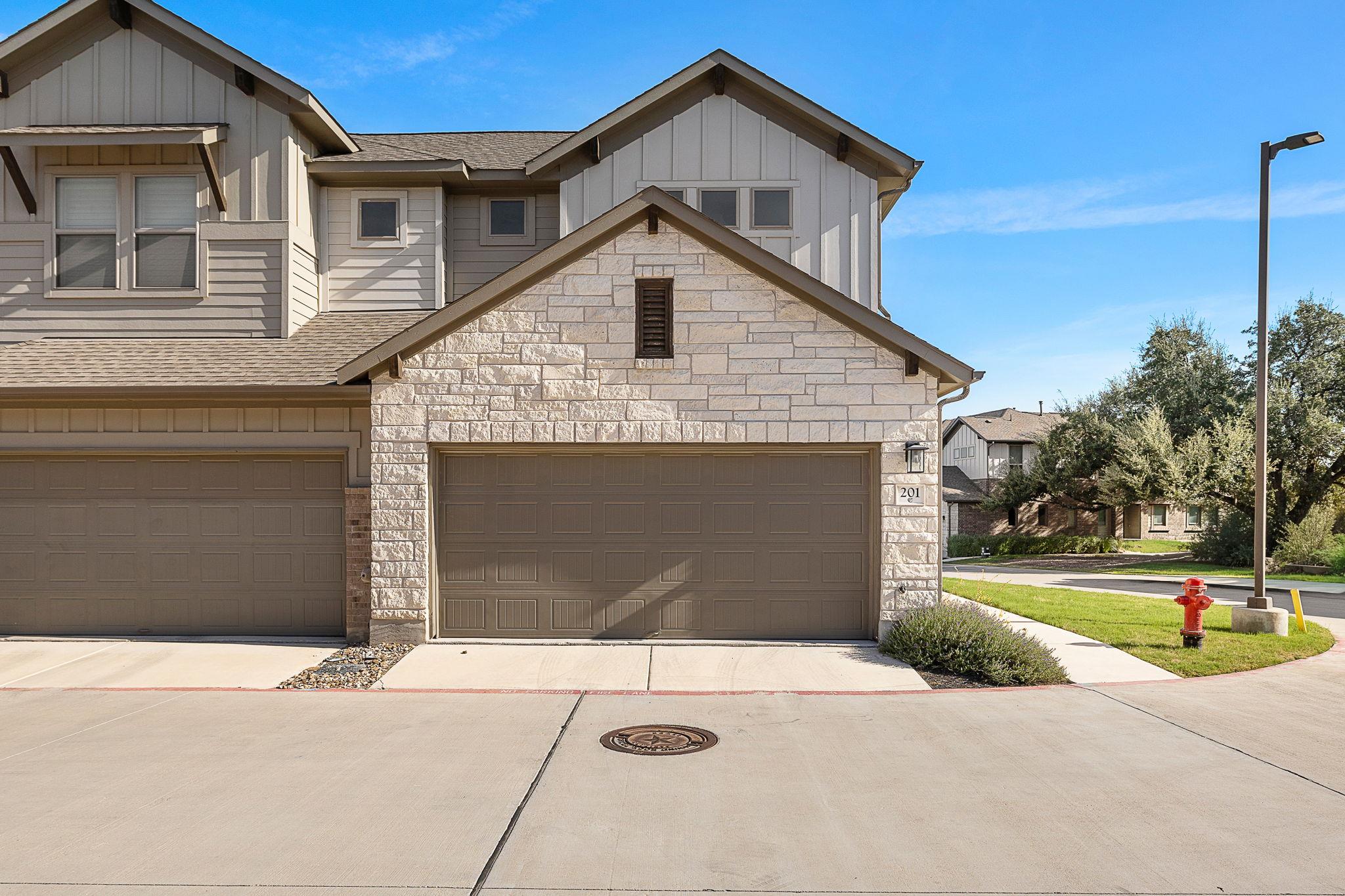 2500 Forest Creek Dr #201 Property Photo 6