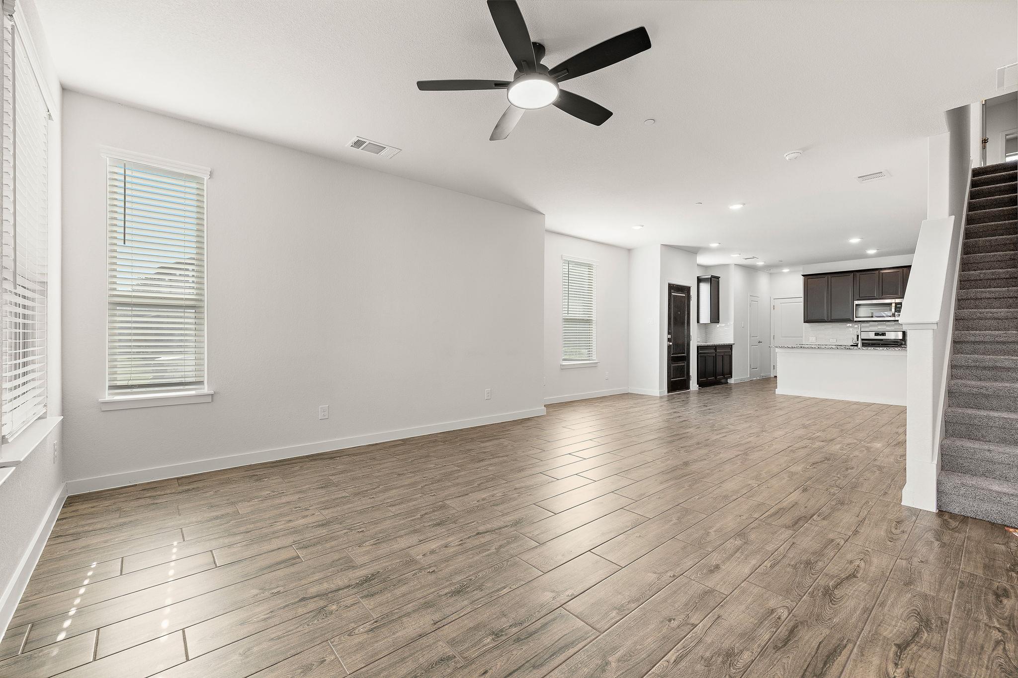 2500 Forest Creek Dr #201 Property Photo 7