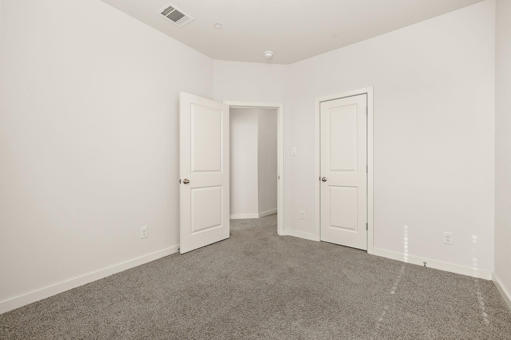 2500 Forest Creek Dr #201 Property Photo 21