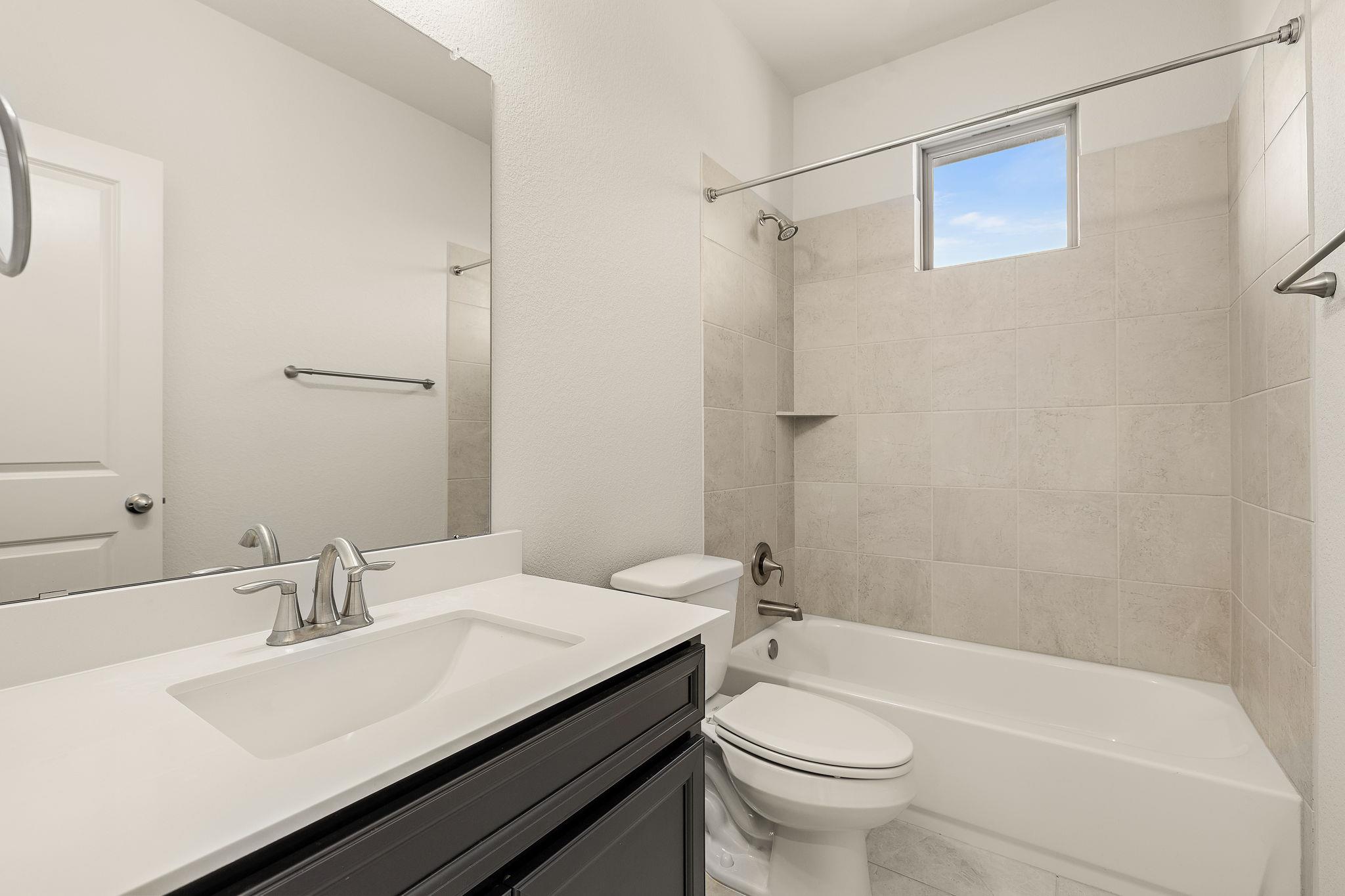 2500 Forest Creek Dr #201 Property Photo 24
