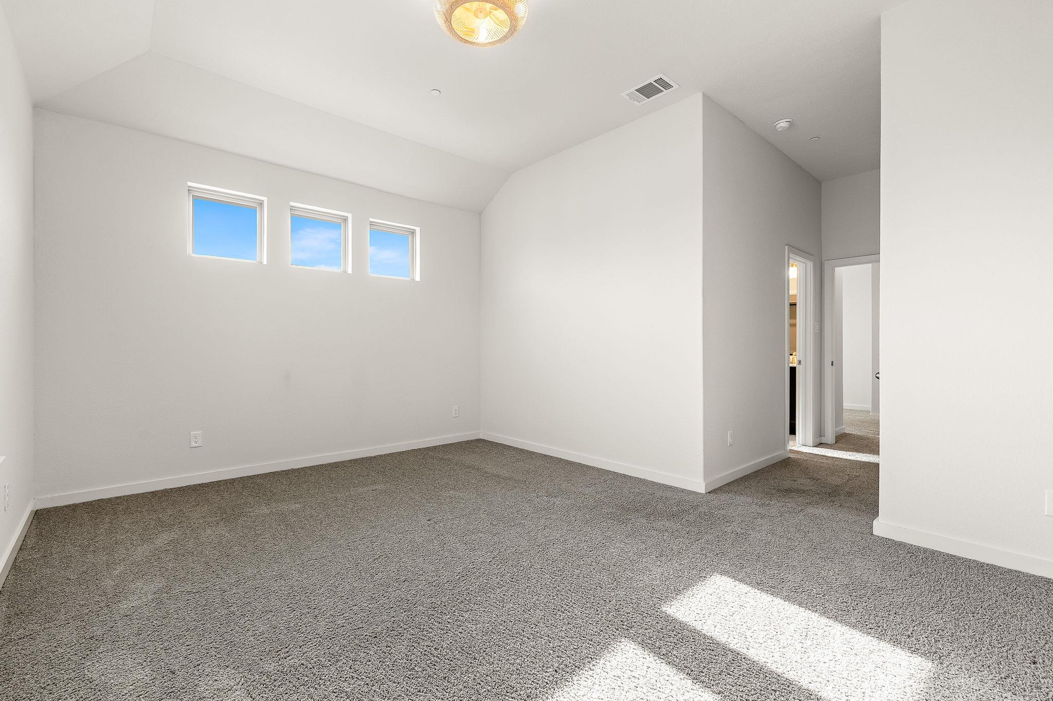2500 Forest Creek Dr #201 Property Photo 28