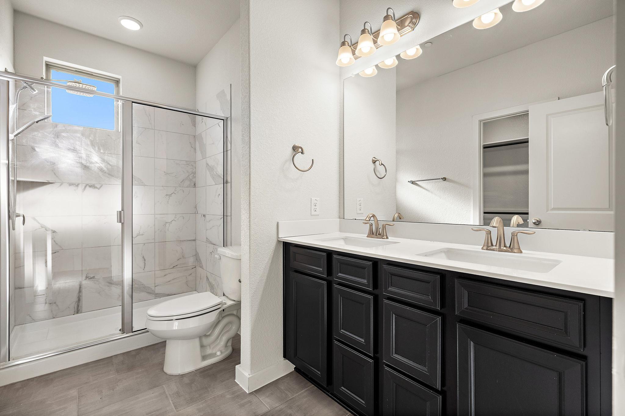 2500 Forest Creek Dr #201 Property Photo 29
