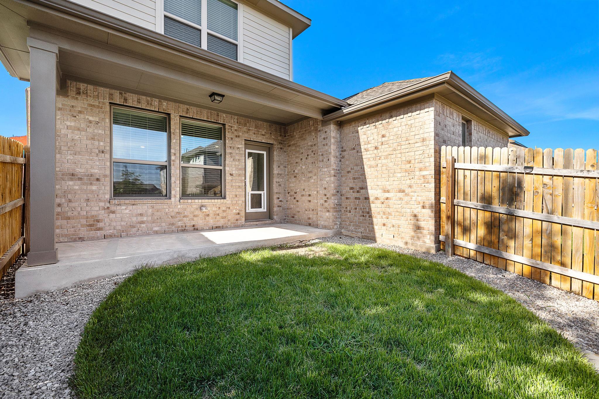 2500 Forest Creek Dr #201 Property Photo 31