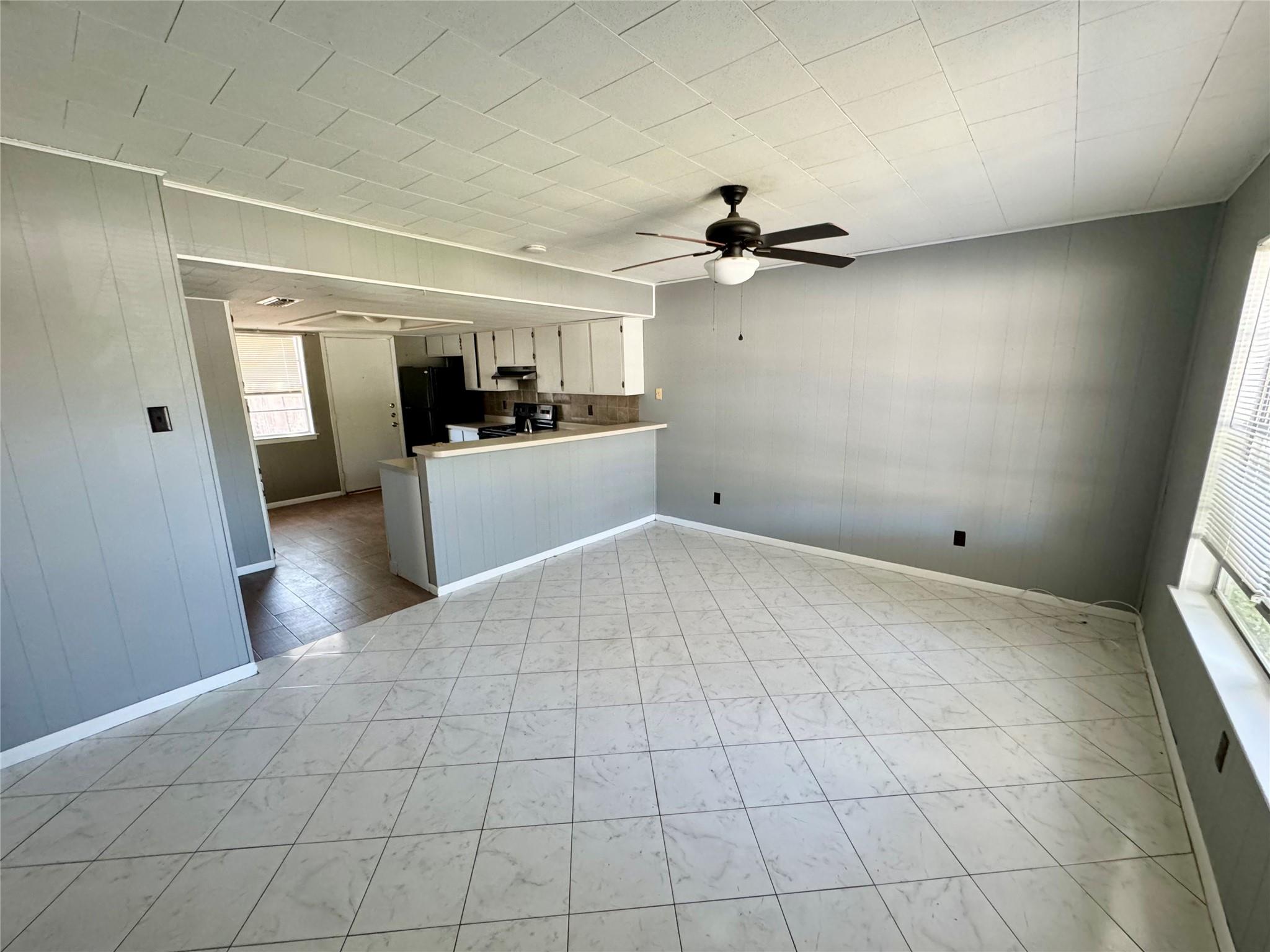 2745 Maple Tree Rd Property Photo 8