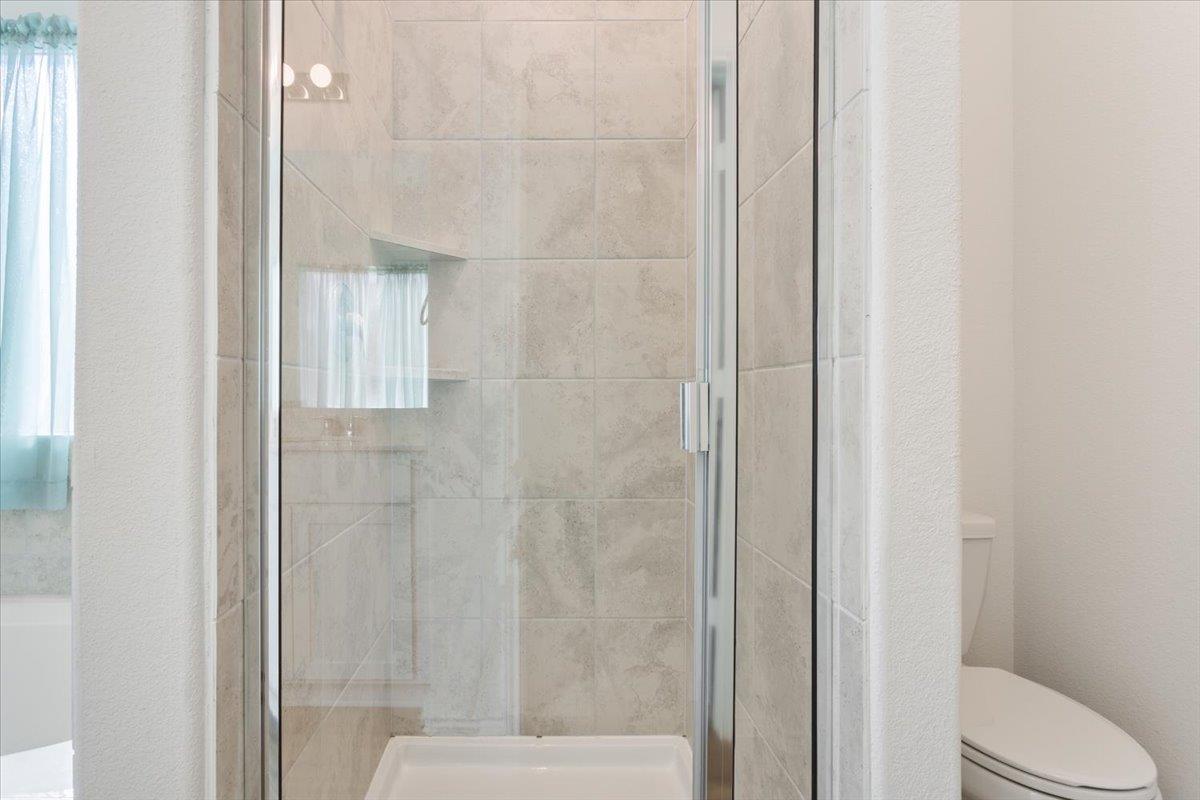 301 Majestic Cedar Ct Property Photo 17