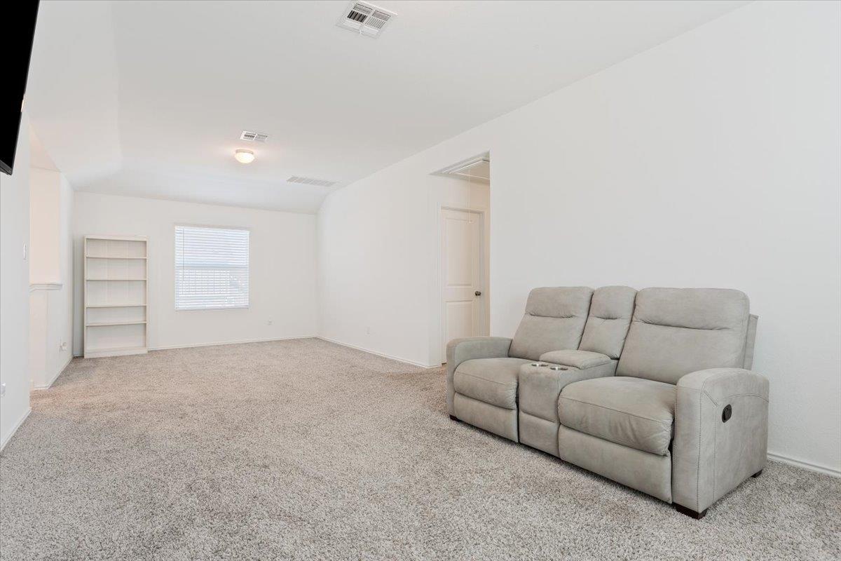 301 Majestic Cedar Ct Property Photo 25