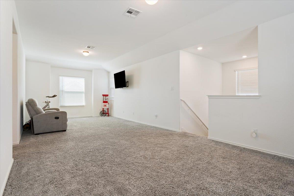 301 Majestic Cedar Ct Property Photo 27