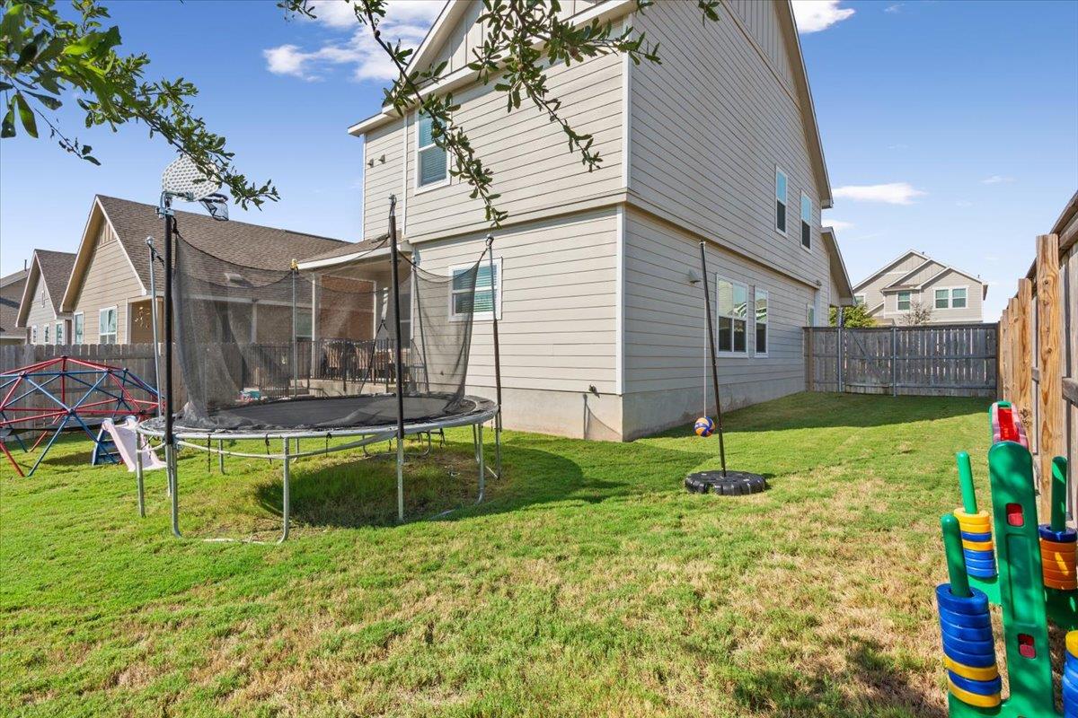 301 Majestic Cedar Ct Property Photo 32