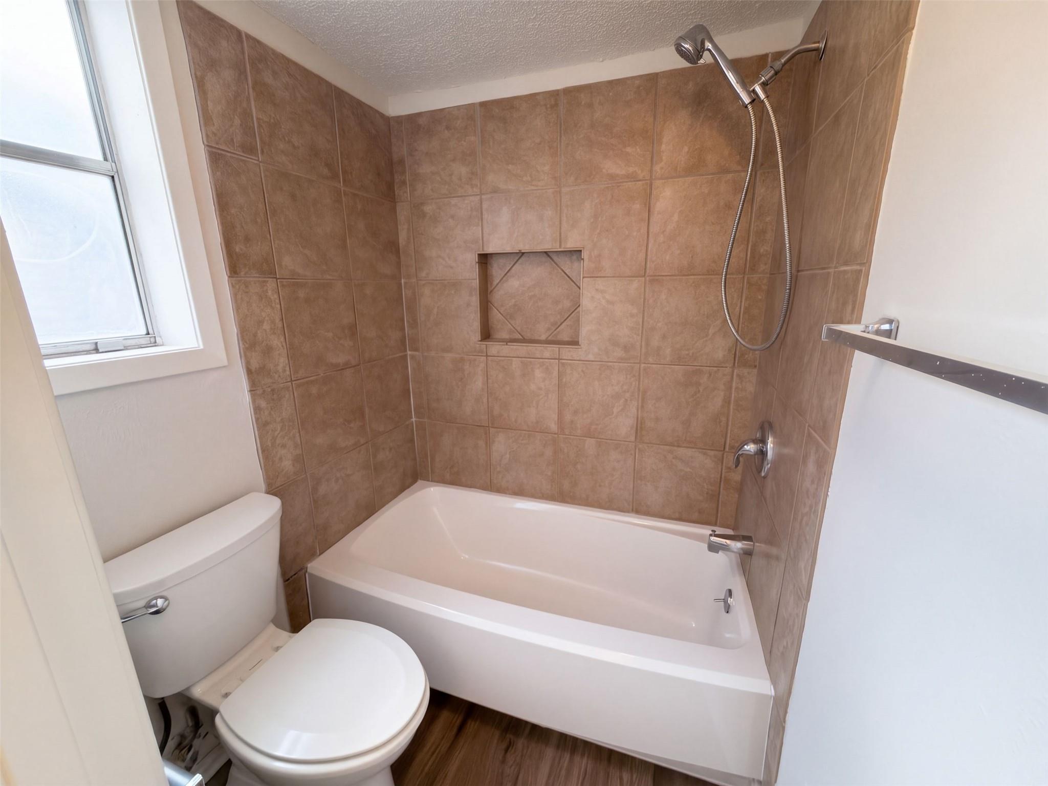 3702 Kandy Dr Property Photo 9