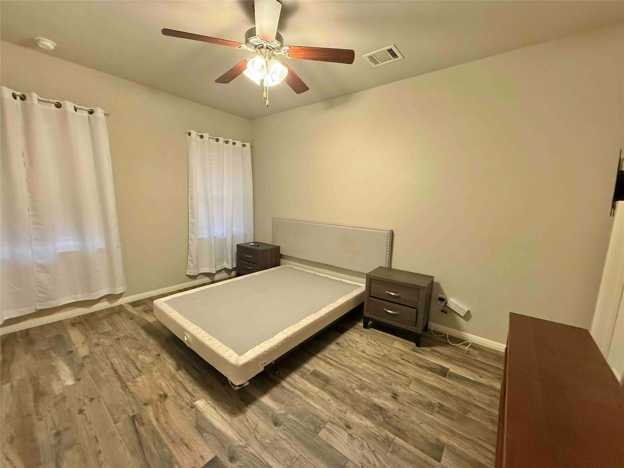 457 Star Thistle St Property Photo 4