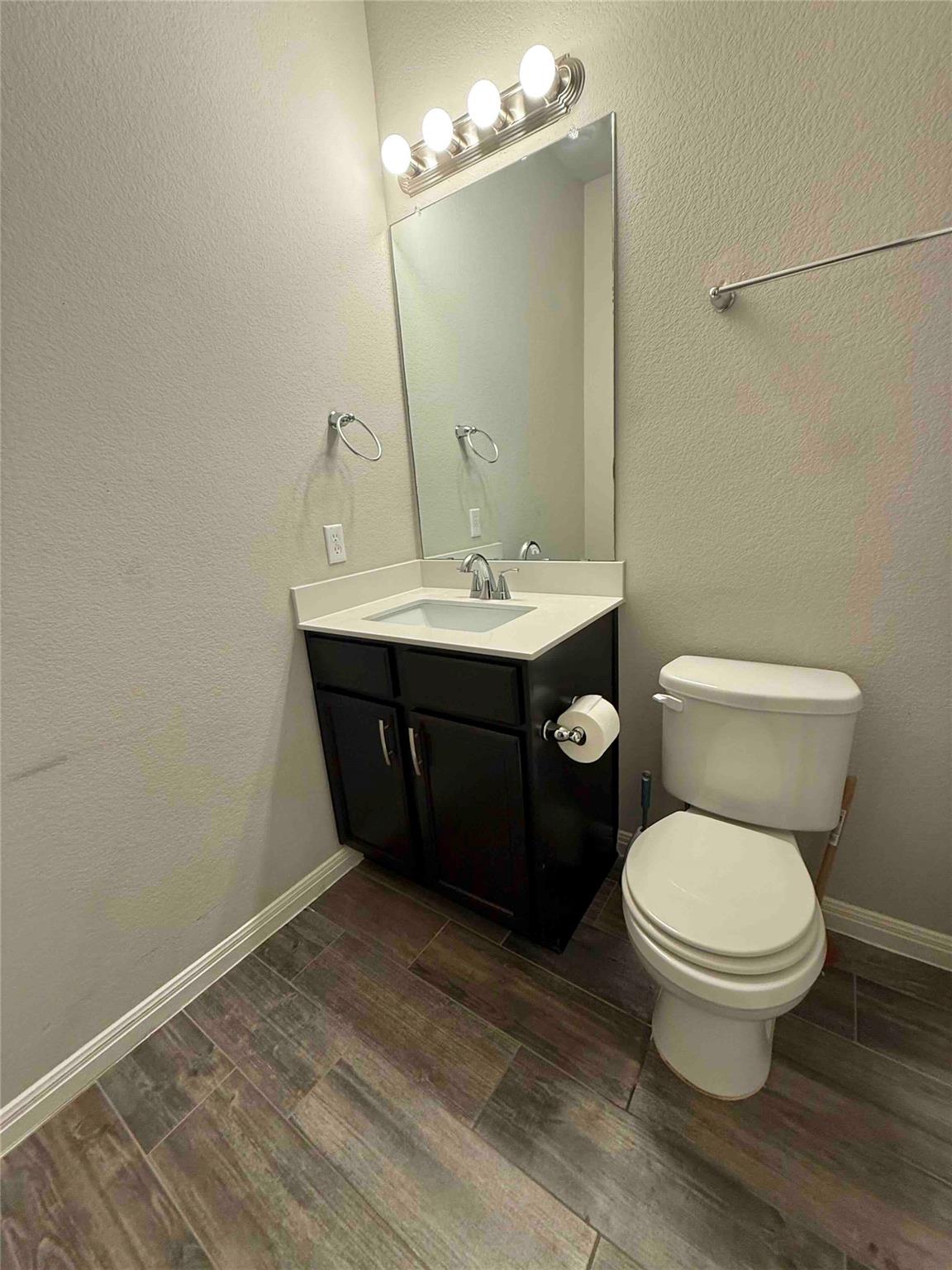 457 Star Thistle St Property Photo 8