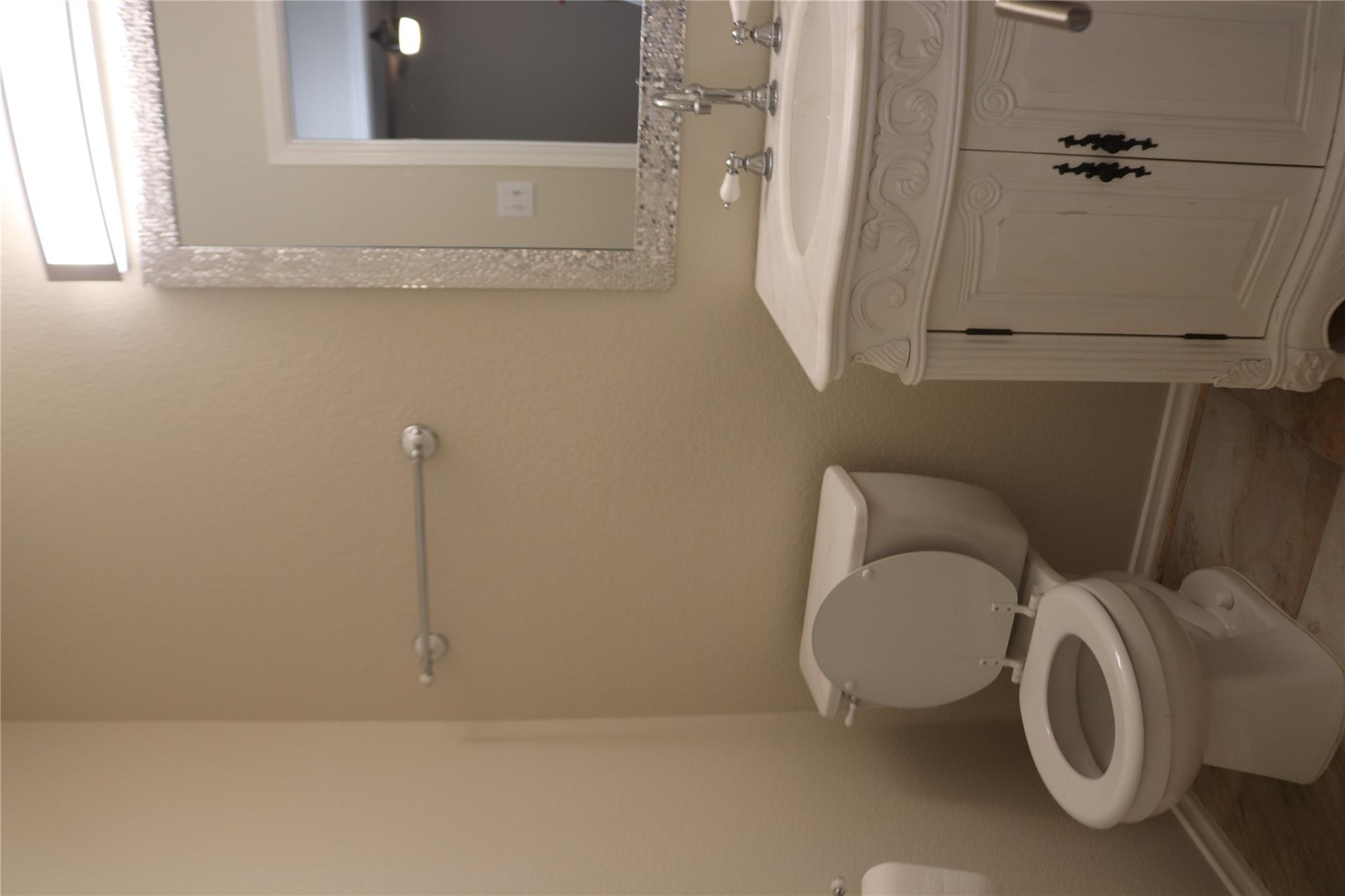 1306 Davis Mountain Loop Property Photo 4