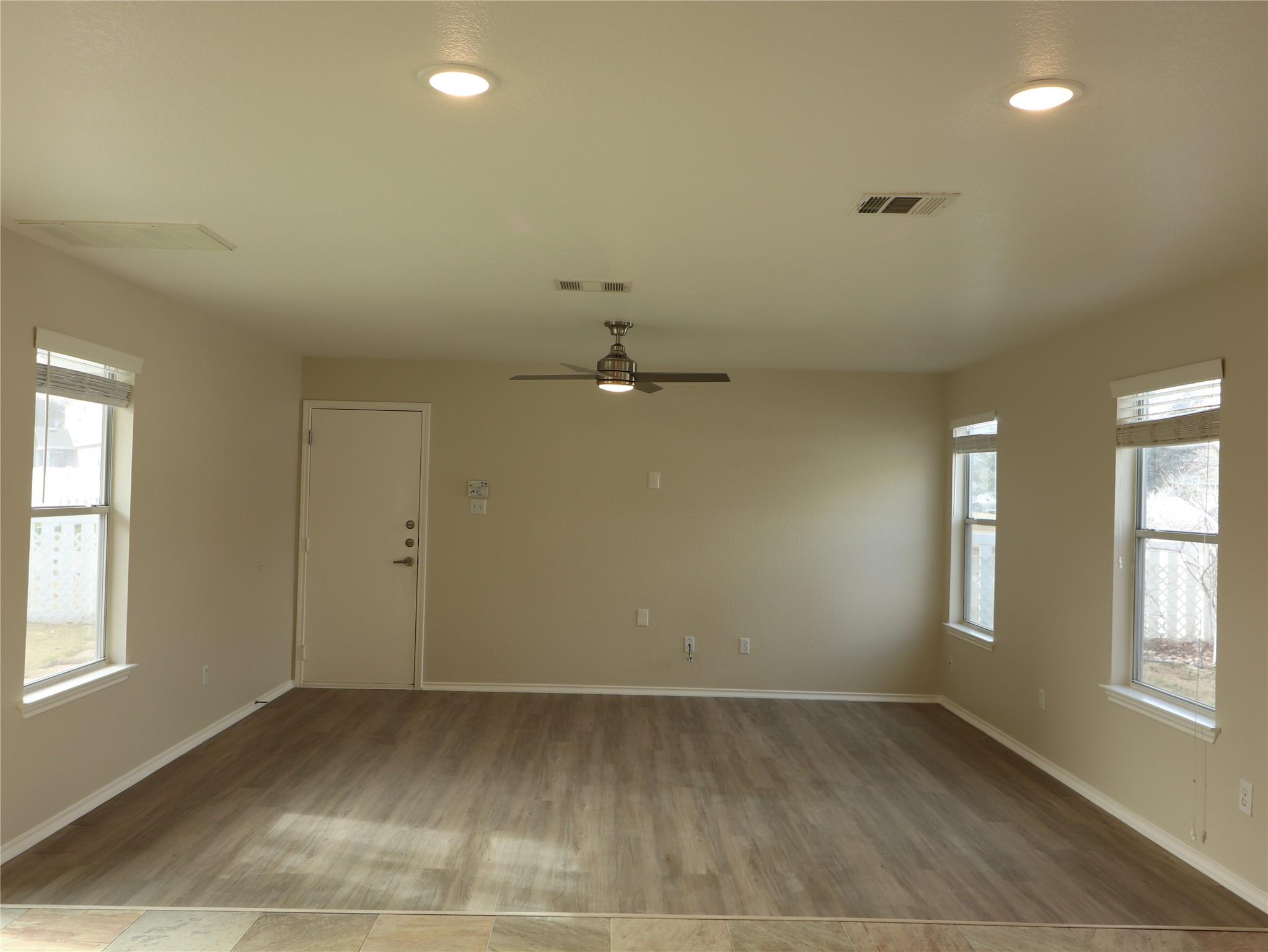 1306 Davis Mountain Loop Property Photo 13