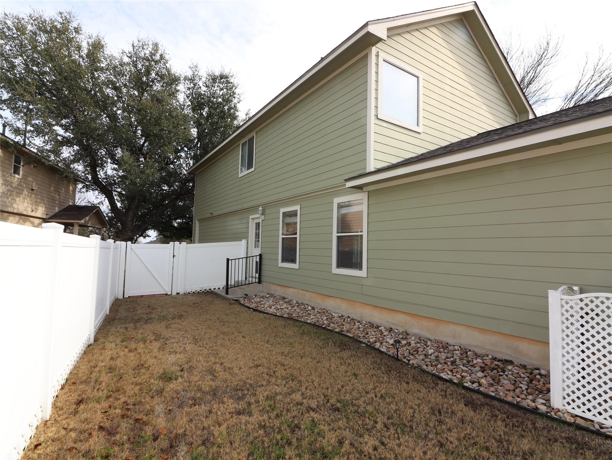 1306 Davis Mountain Loop Property Photo 31