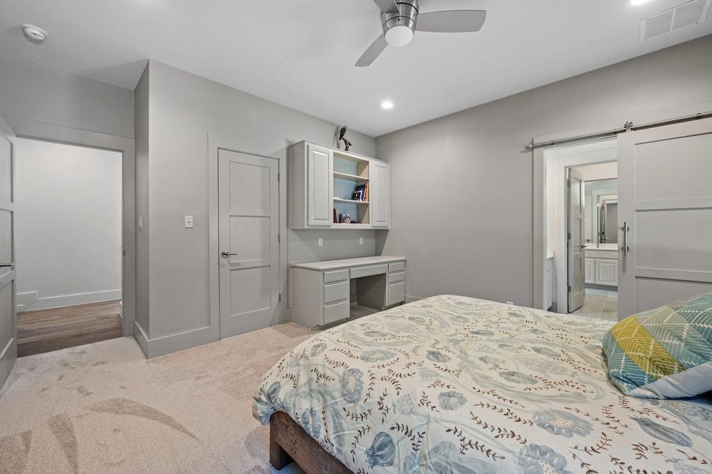 2304 Island Wood Property Photo 23