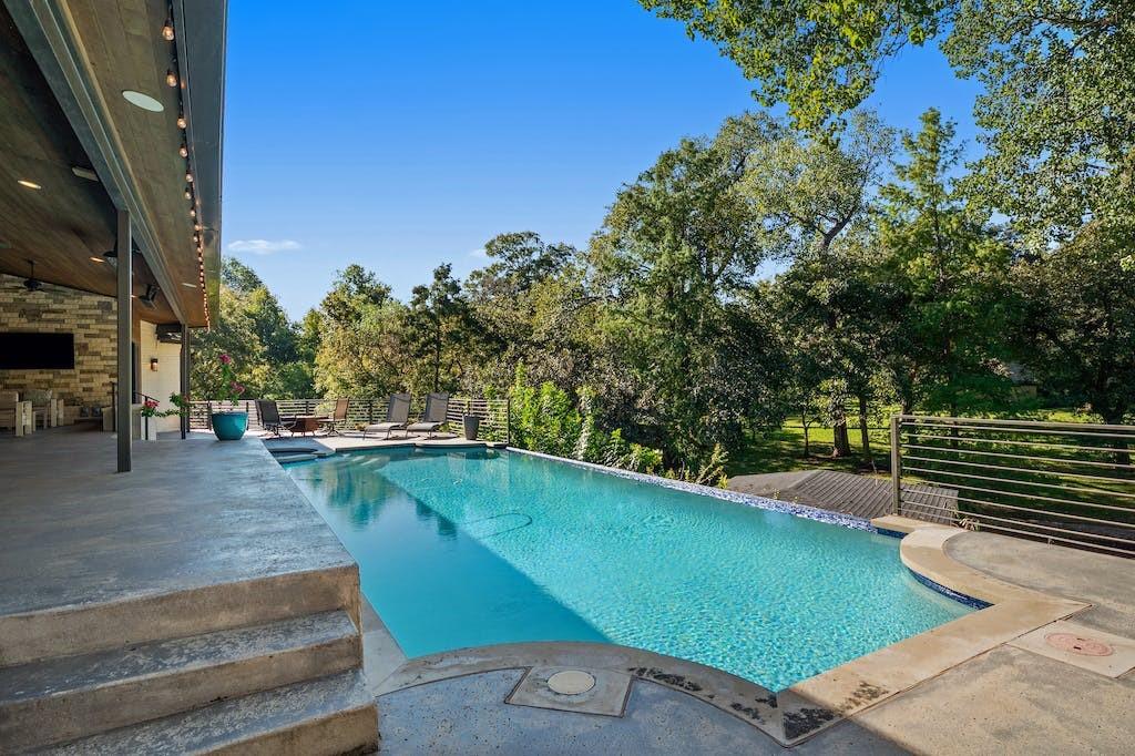 2304 Island Wood Property Photo 34