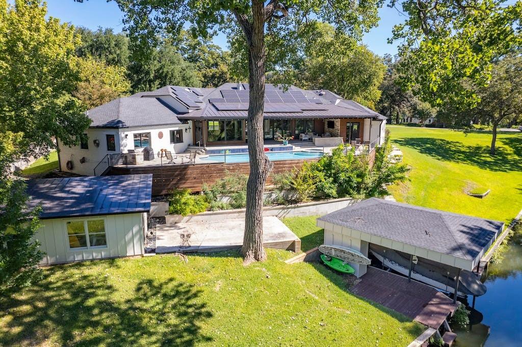 2304 Island Wood Property Photo 37
