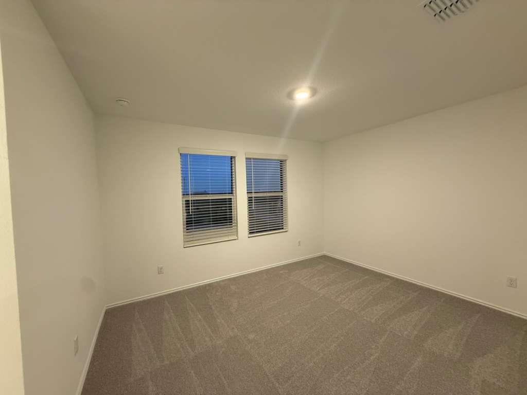 17702 Sage Thrasher Dr Property Photo 15