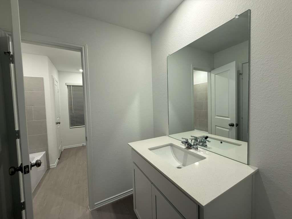 17702 Sage Thrasher Dr Property Photo 24