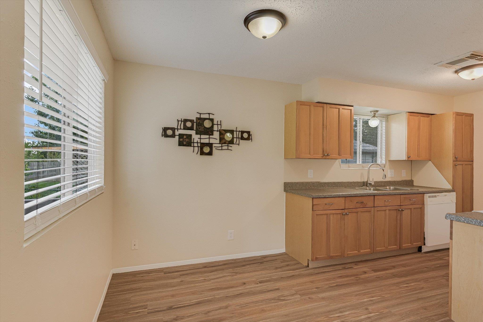 509 Blueberry Hl Property Photo 10