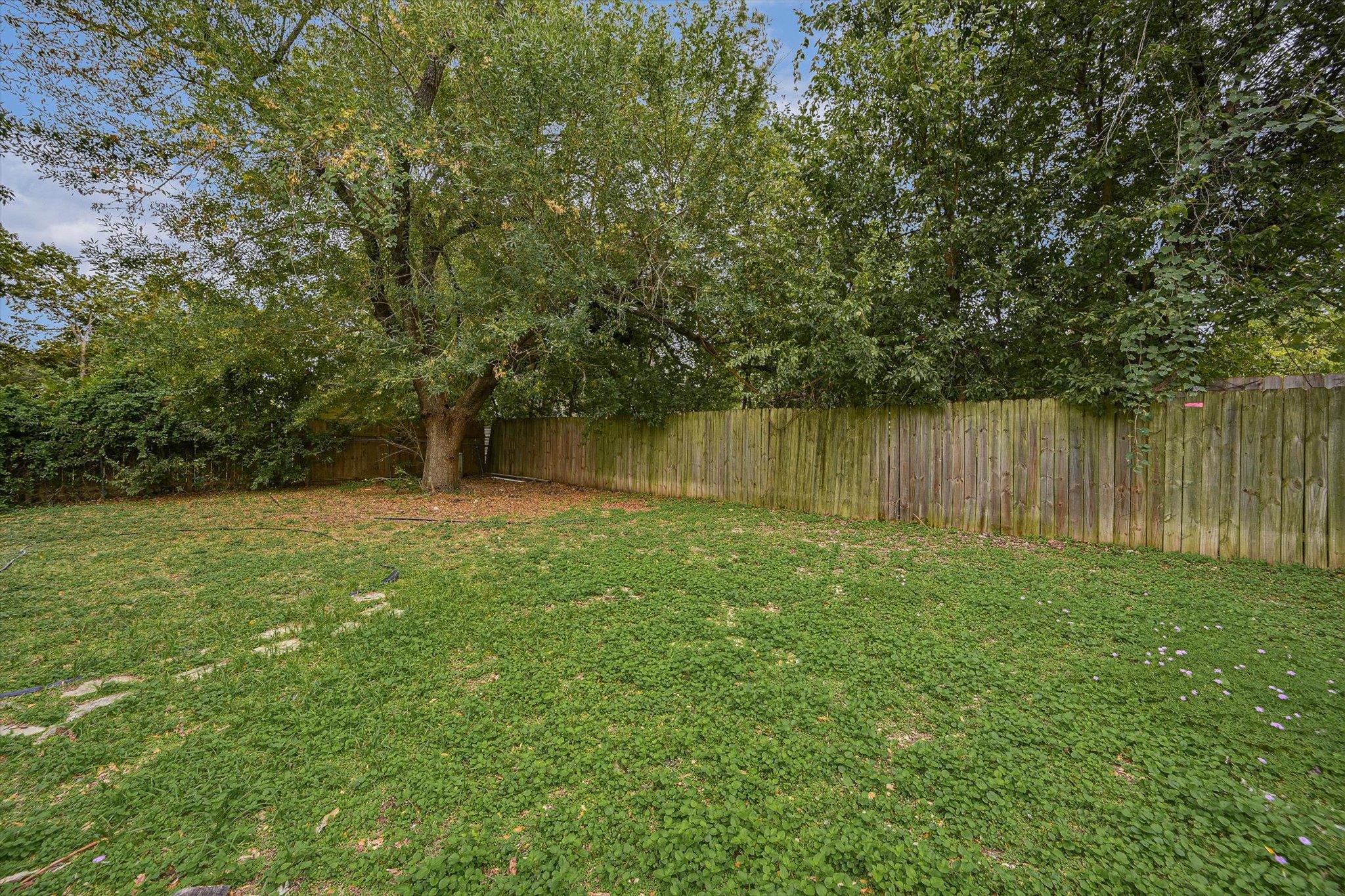 509 Blueberry Hl Property Photo 20