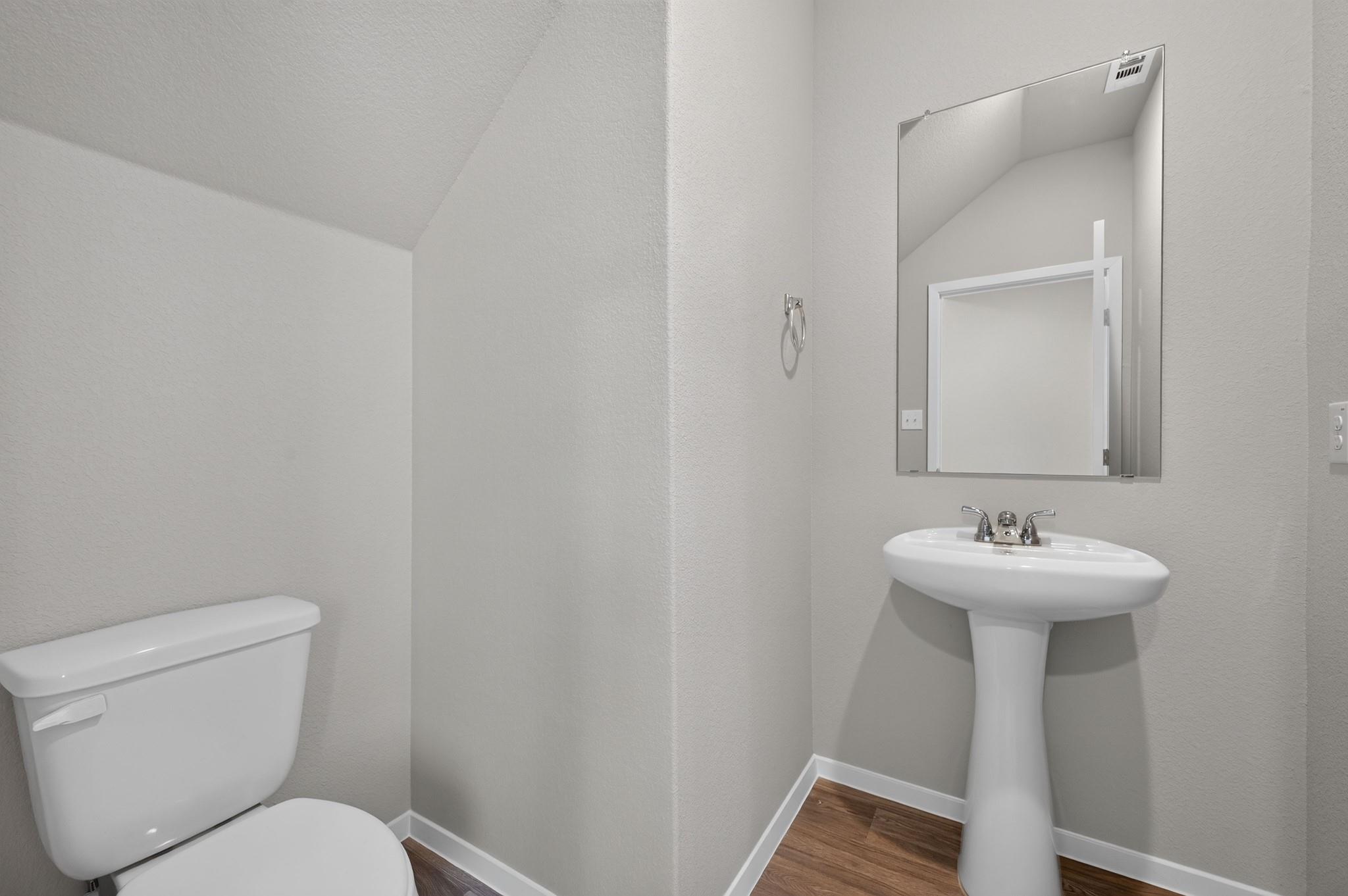 2704 Towy Rd Property Photo 6
