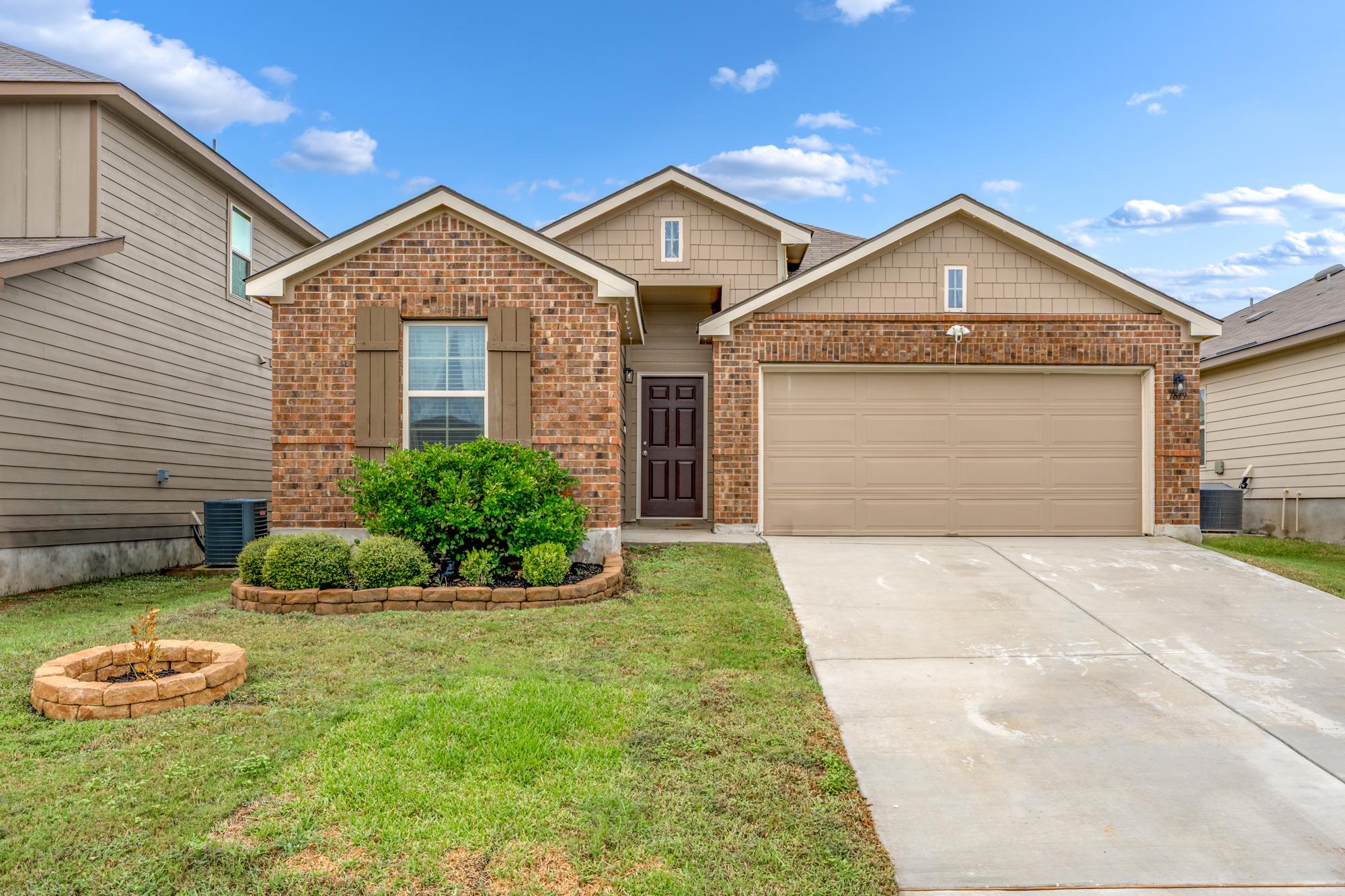 7619 Coffee Ml Property Photo 1