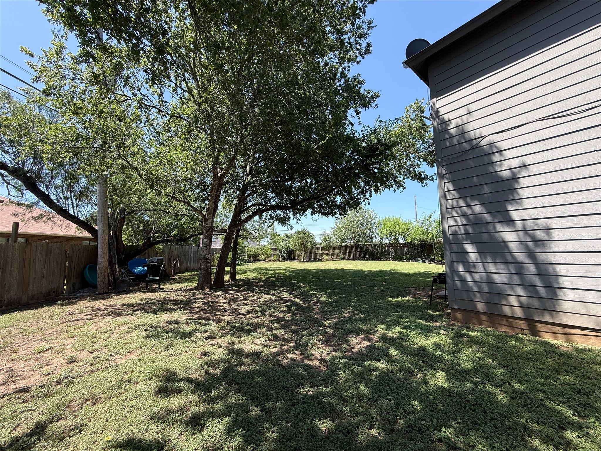 6508 Eudora Cv Property Photo 14