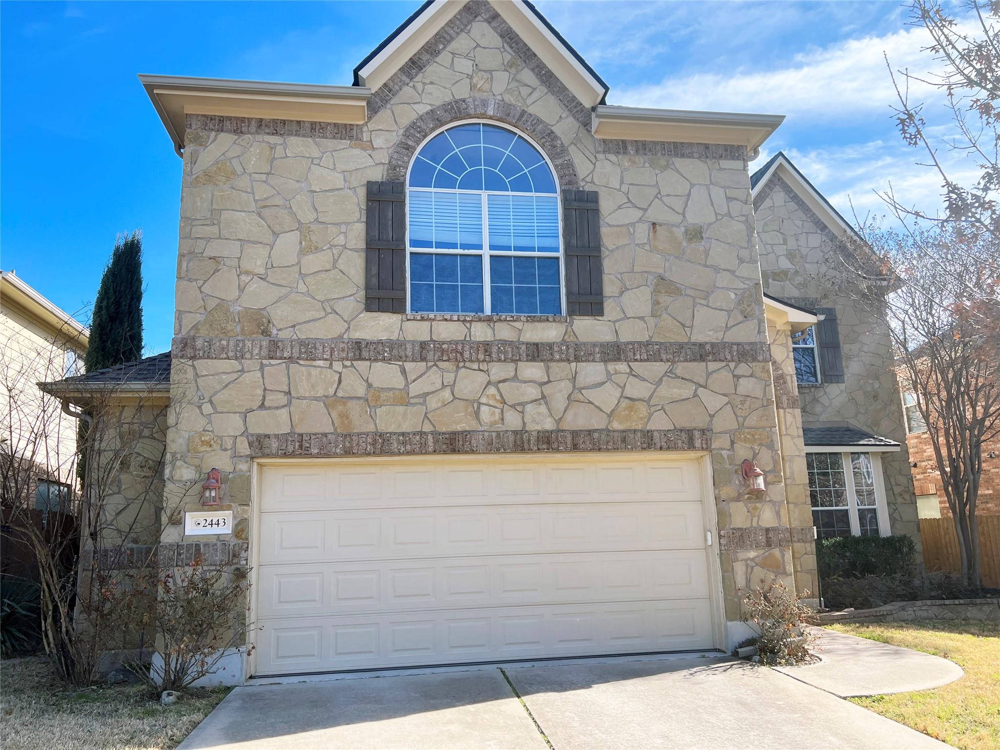 2443 Salorn Way Property Photo 1