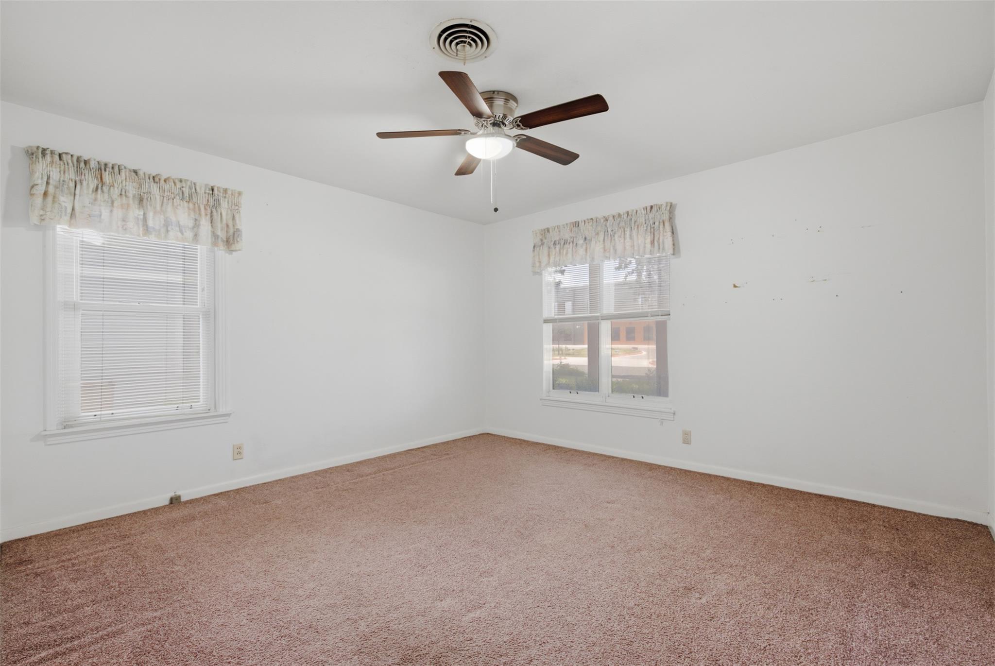 1410 Wooten Dr Property Photo 16