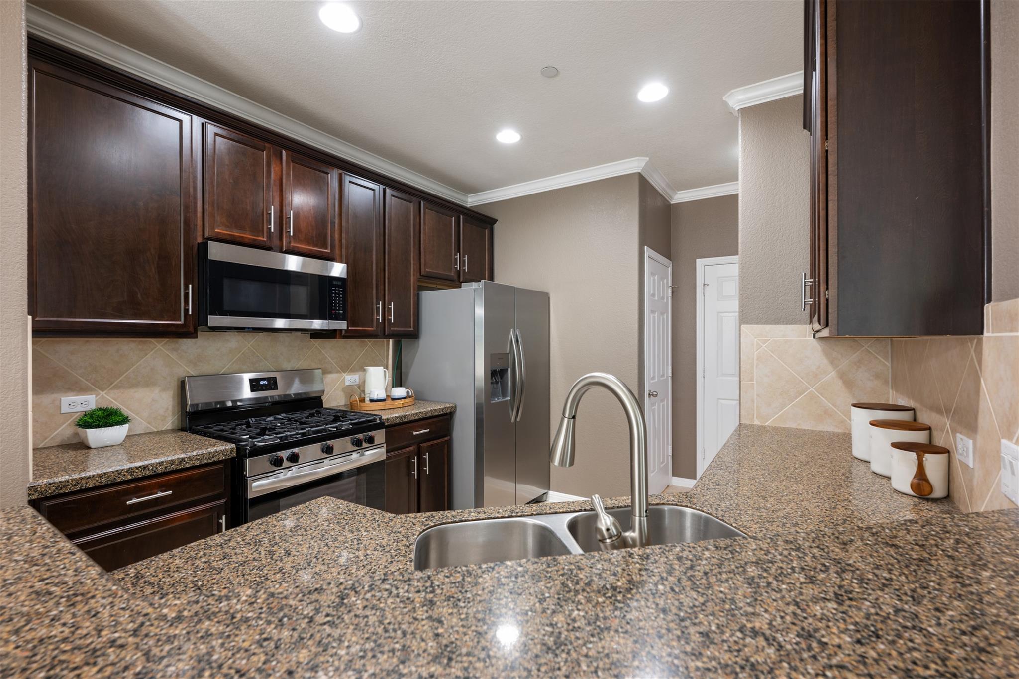 700 Mandarin Flyway None #1301 Property Photo 9