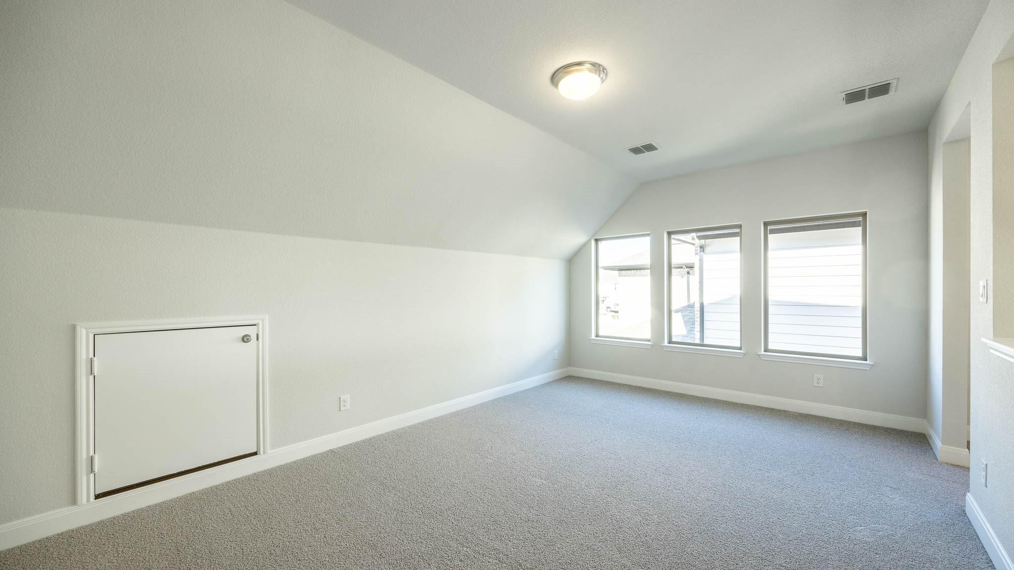 336 Mittas Grv Property Photo 11